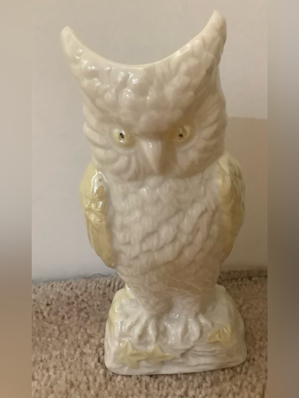 Vintage Belleek Porcelain Owl Vase 8-1/4” 7th Mark EUC
